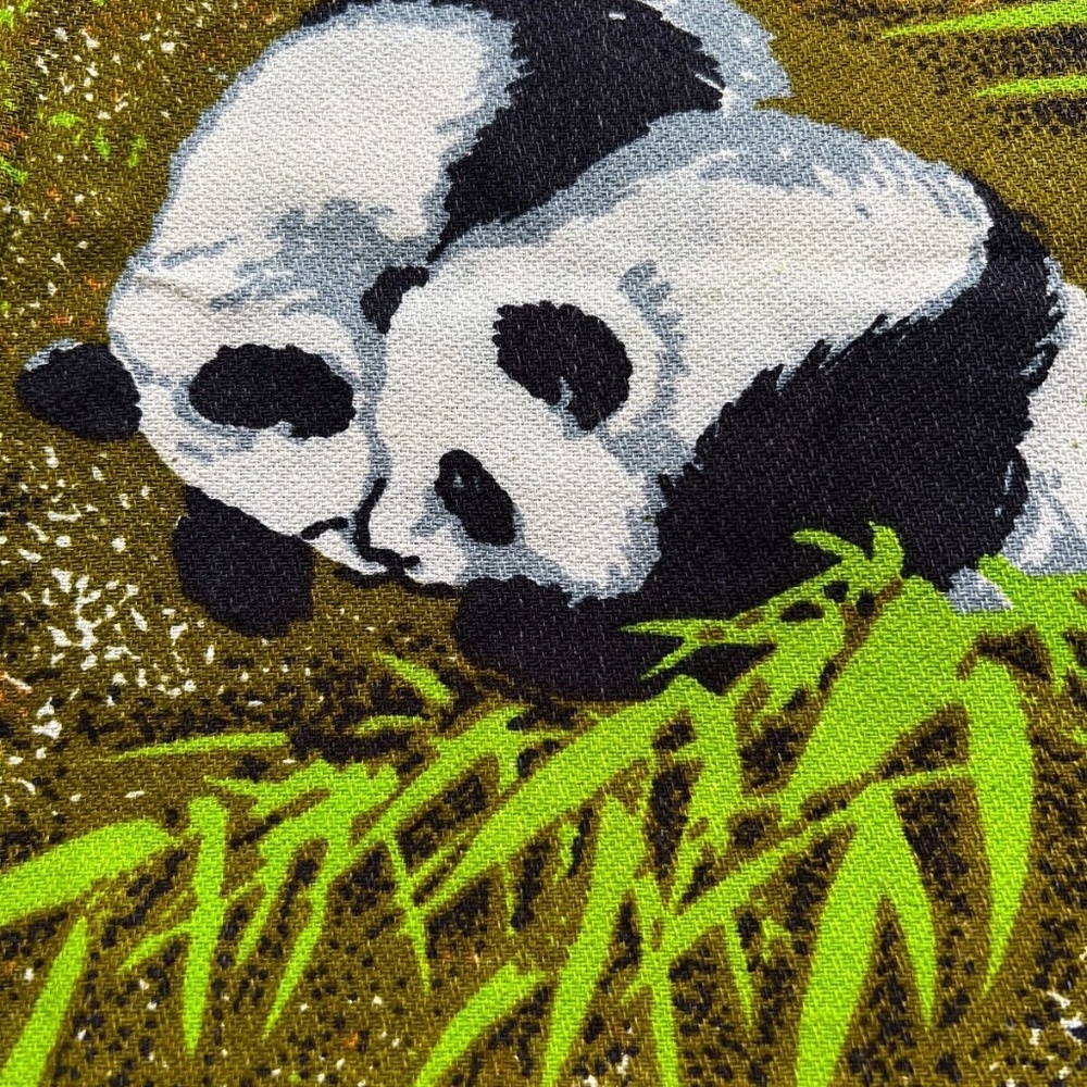 Vintage Fabric Barkcloth Panda Bear Print 1 1/2 yds x 54" Wide Westco Reltex ?? - Picture 2 of 5